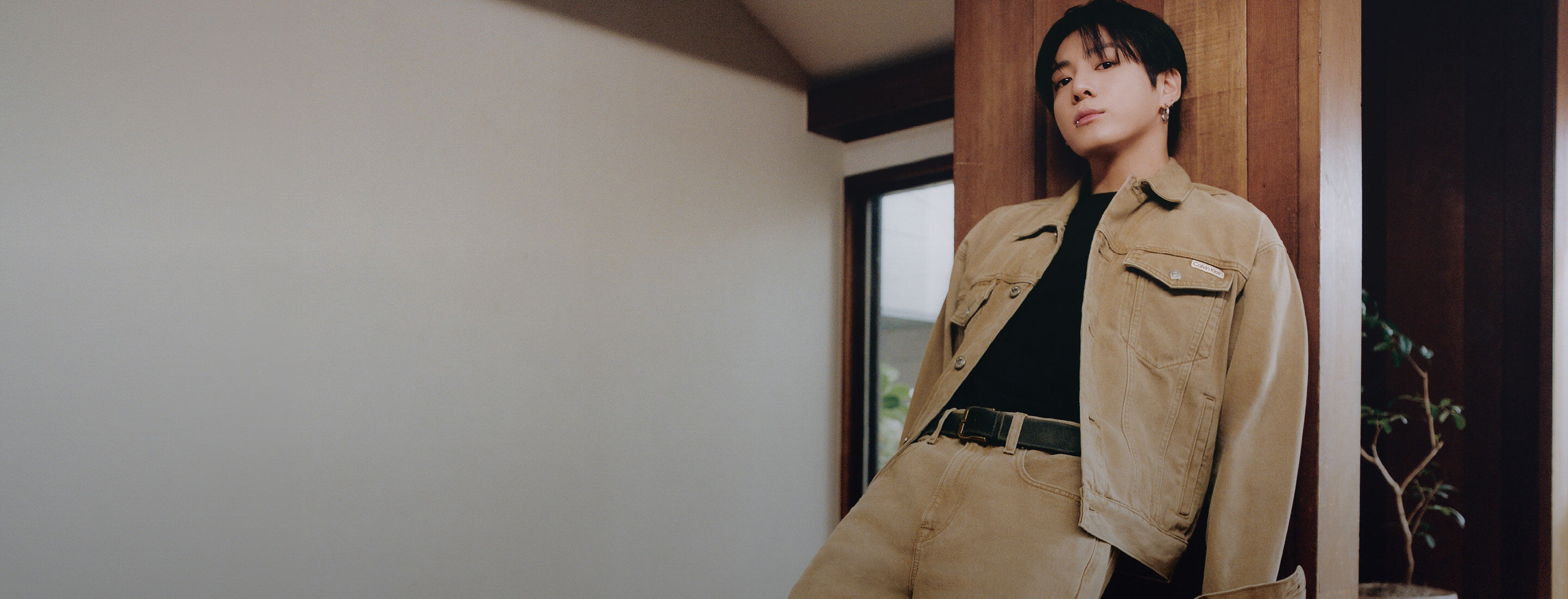 Jung Kook Feels the Fit Denim that fits just right. Effortlessly relaxed with lived-in appeal.